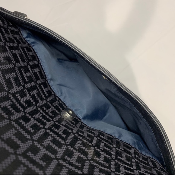 Tommy Hilfiger Backpack Black Monogram Medium Casual Purse Bookbag 14 x 12 x 6 - Picture 8 of 12